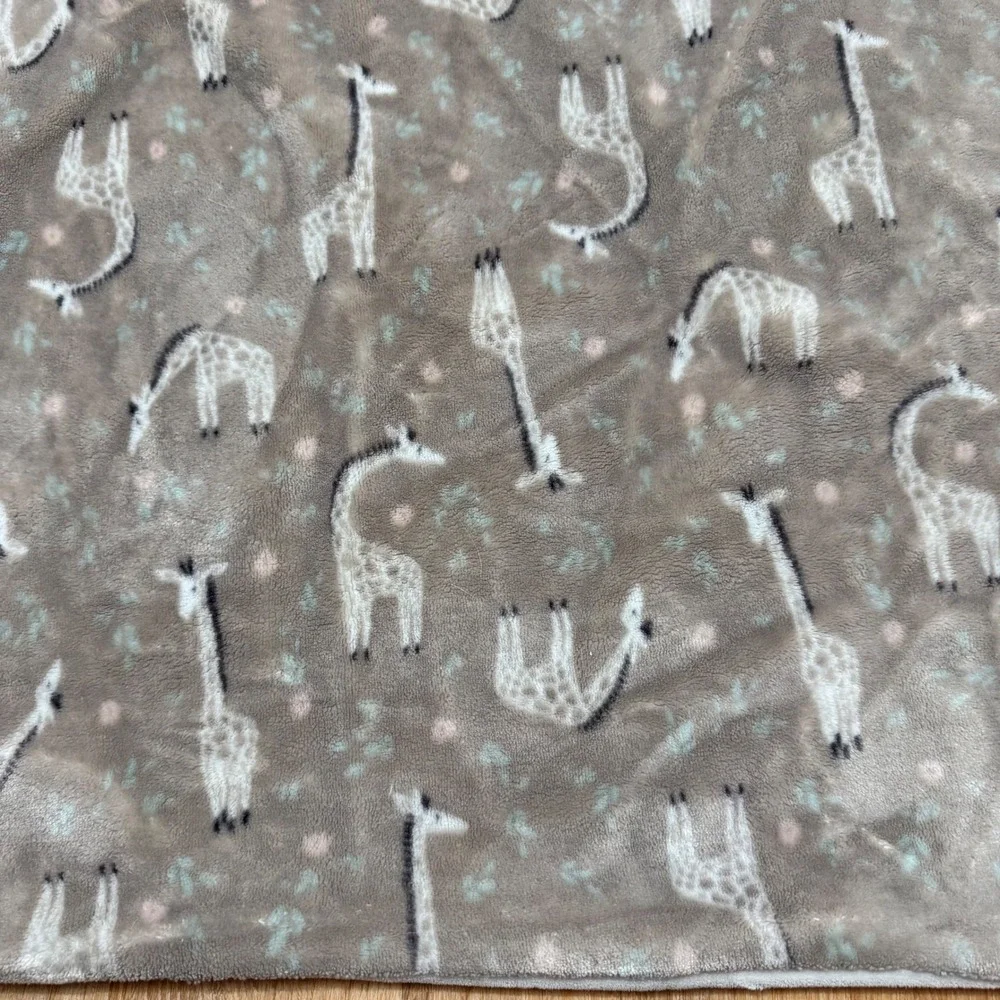 Queenwest Trading Giraffe Baby Blanket Soft Plush‎ Toddler Nursery Beige Floral